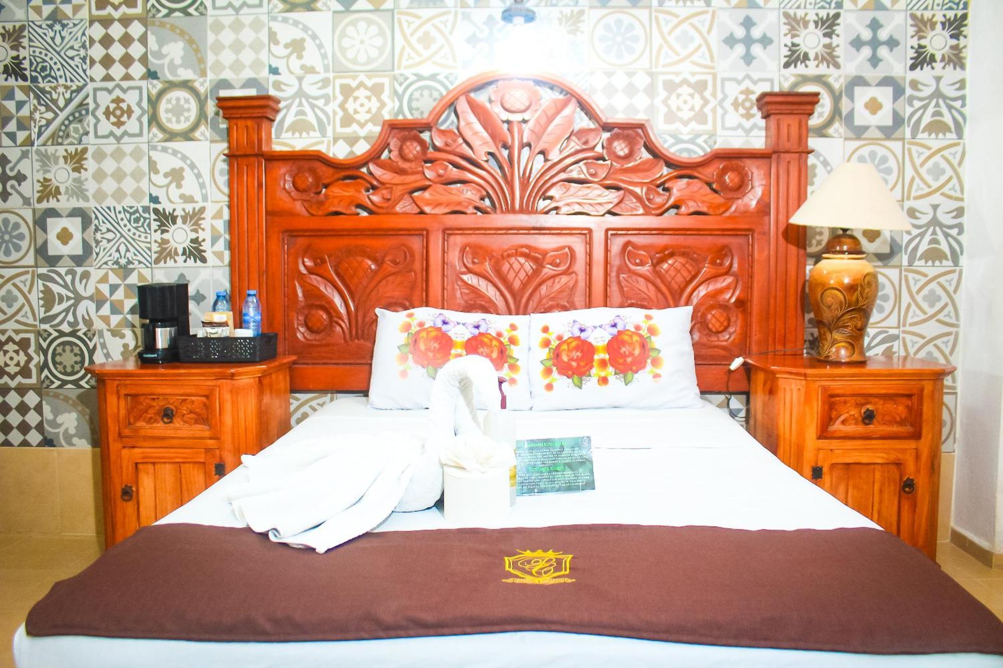 Palacio Canton Hotel - Valladolid Valladolid  Esterno foto
